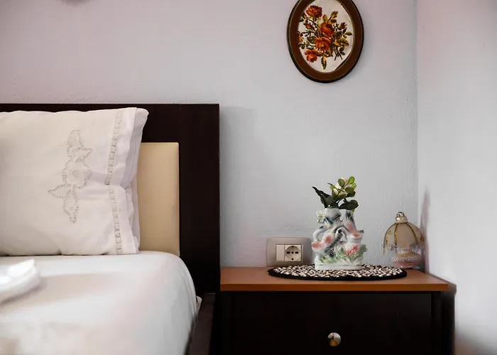Leka GuestHouse